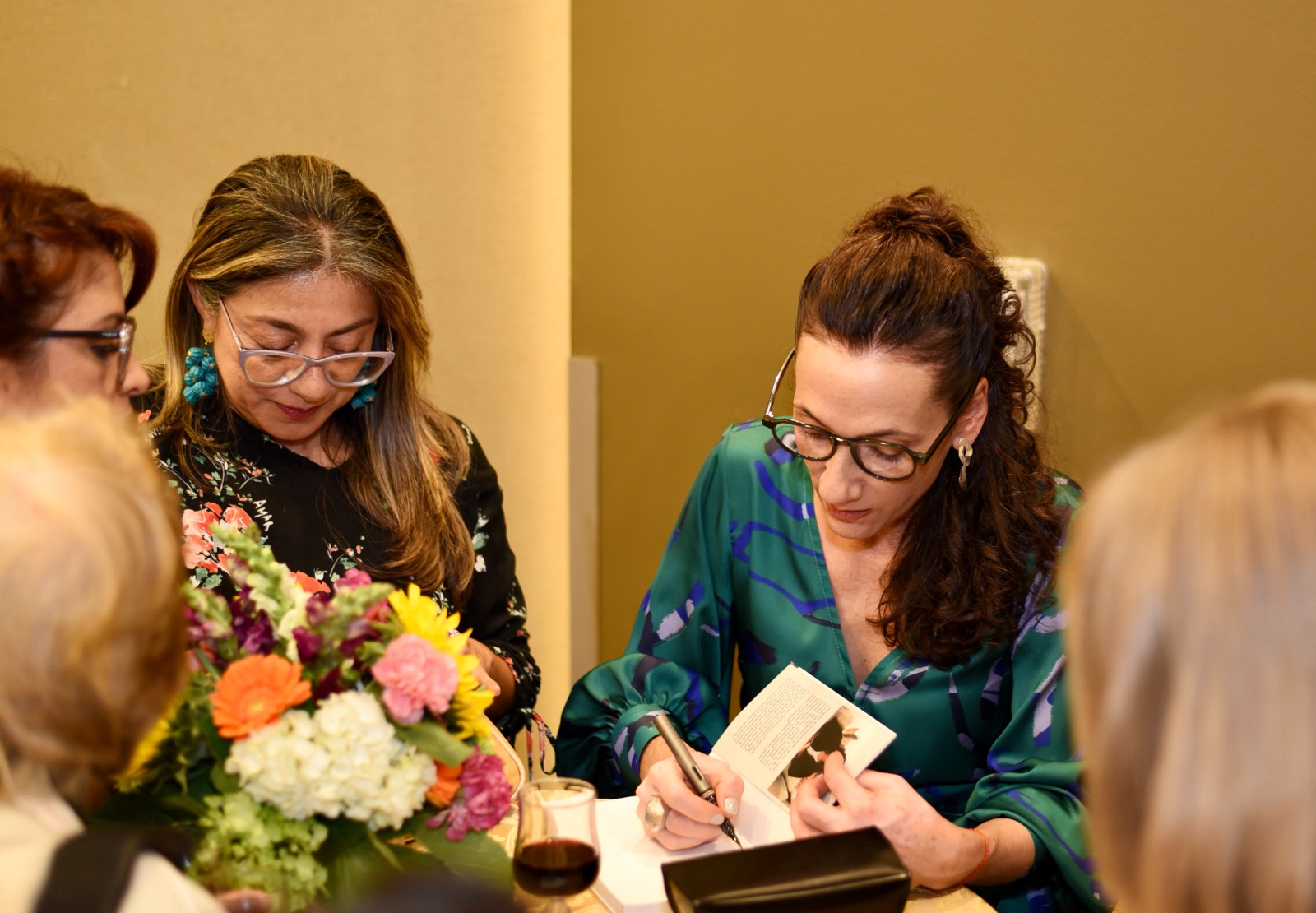 0b045dcd-cbab-4bfa-a9a2-ec548ed0b414