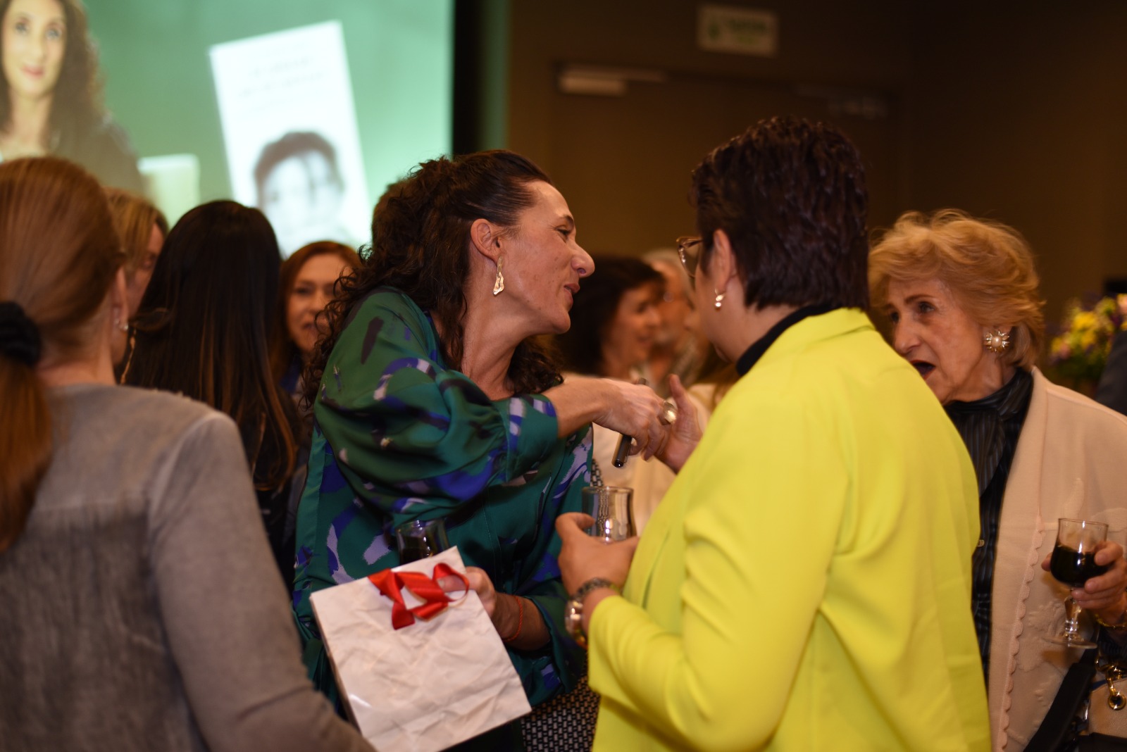 2022b183-4c30-4c73-b542-443b5853d139