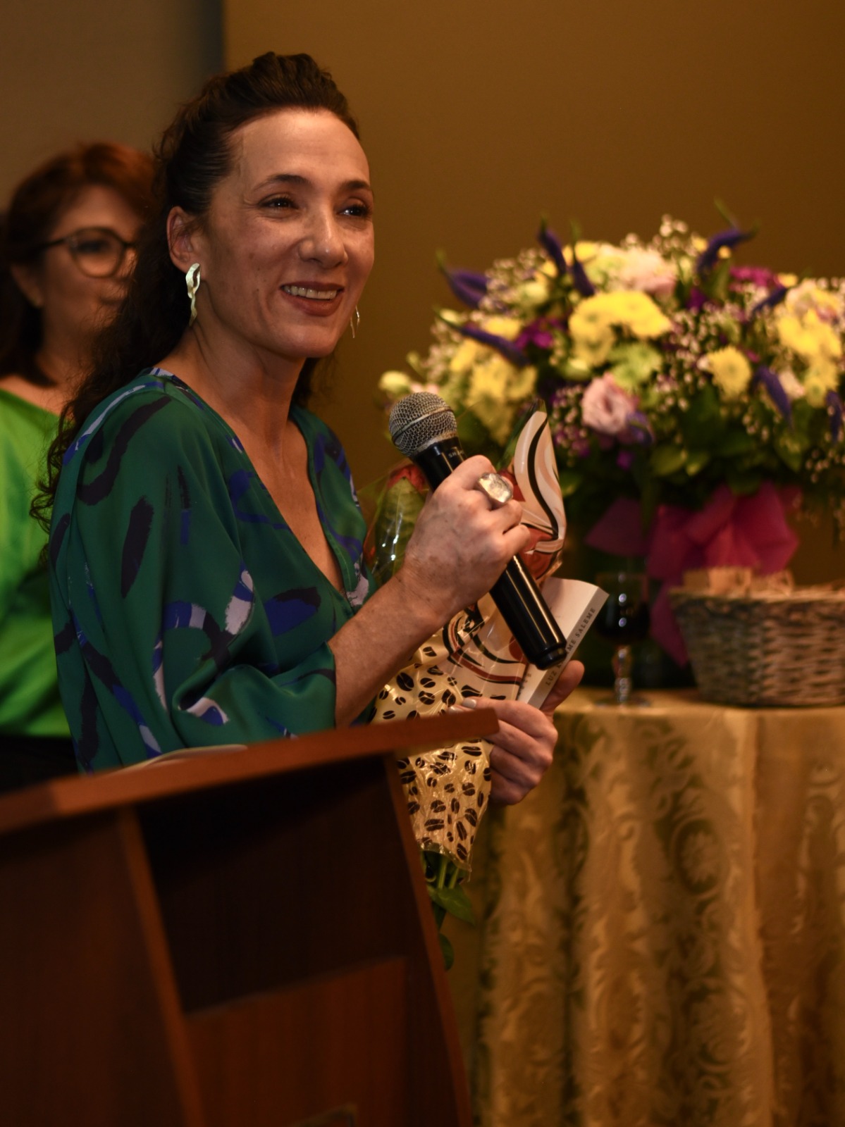 4046c31b-5a6f-493a-9db1-8c3bed1c2d90