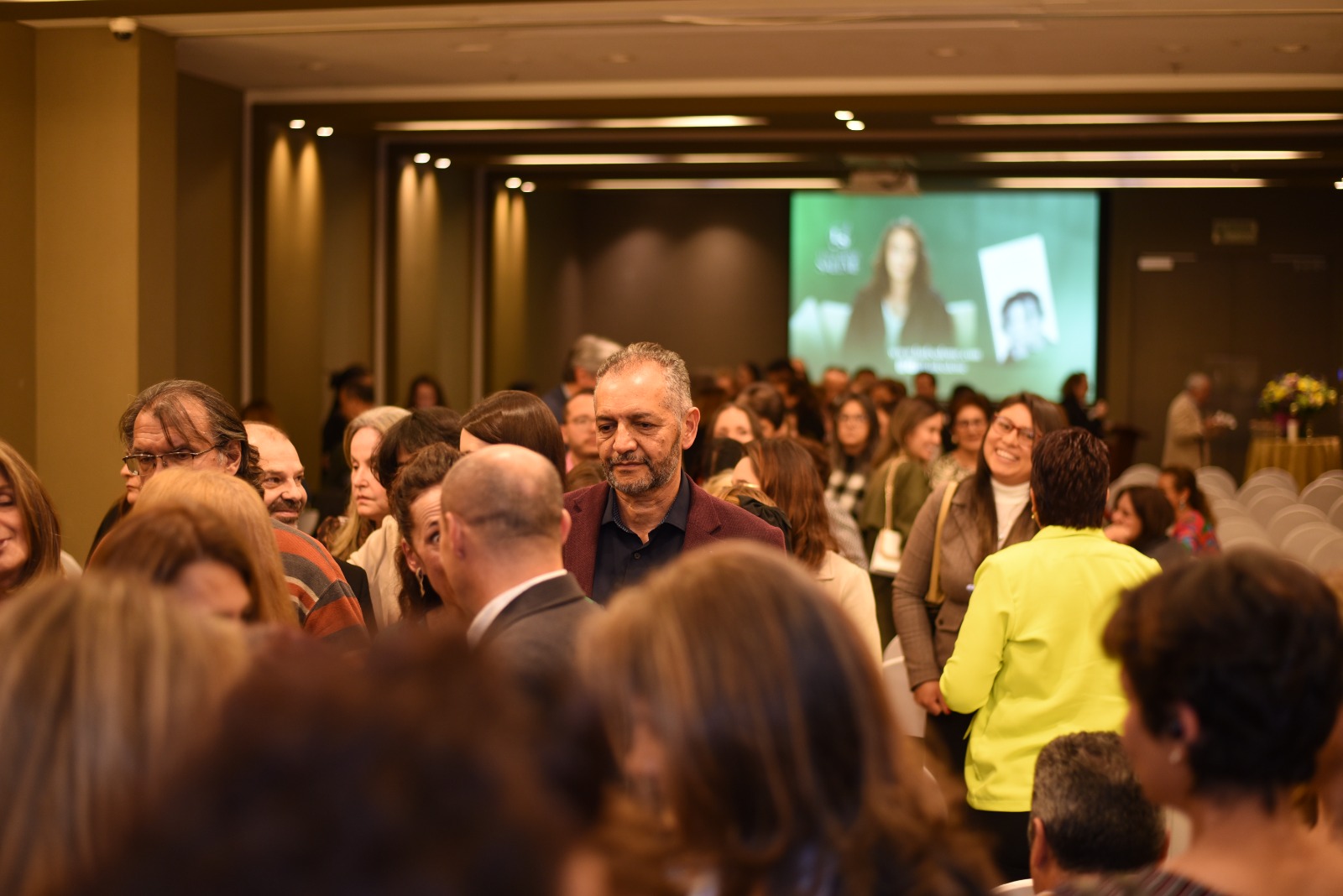 c2cb39cf-2982-41e6-98b4-0377cfd6f9aa